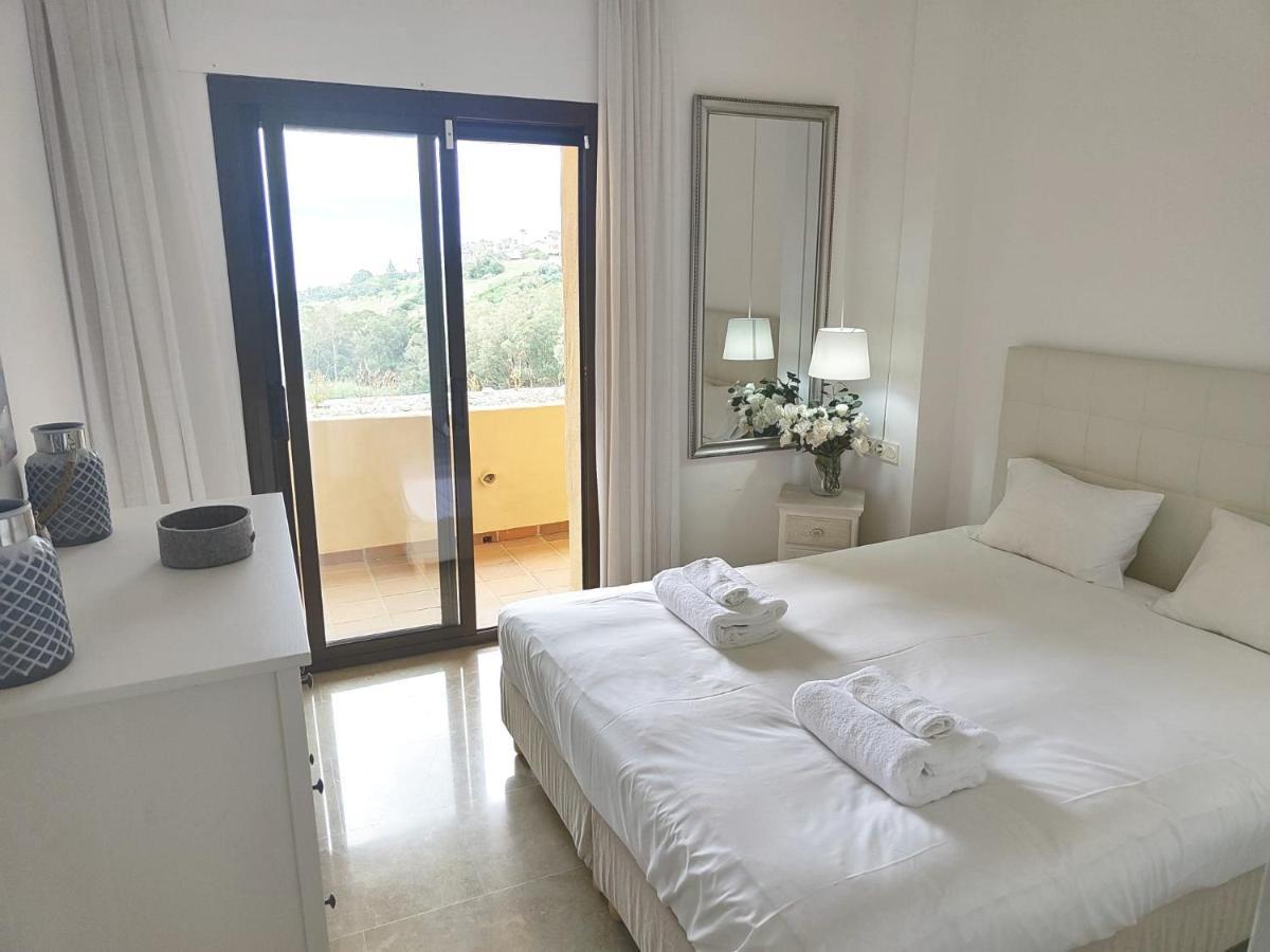 15 First Line Penthouse With Wonderful Seaview Near Duquesa Golf Manilva Andalucia Leilighet Eksteriør bilde